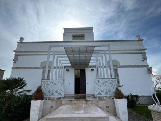 Villa in vendita a Acquaviva delle Fonti BA