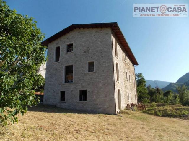 Villa in vendita a Acquasanta Terme AP