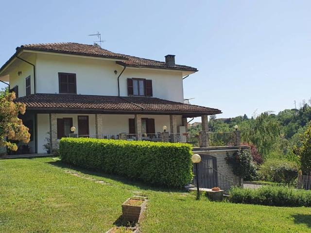 Villa in vendita a Acqui Terme AL