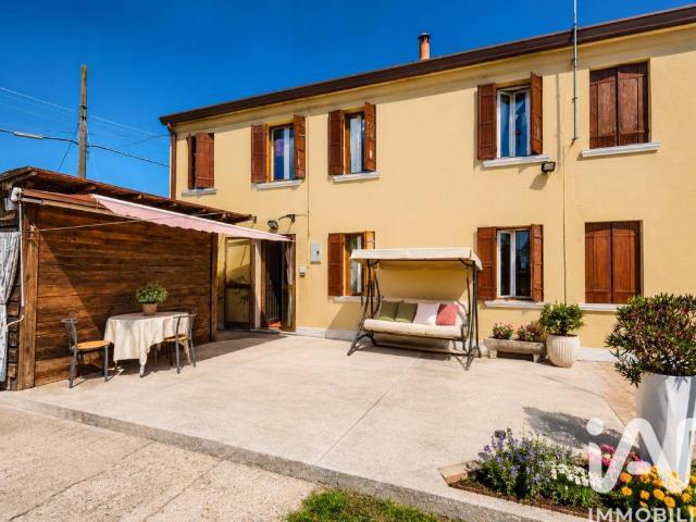 Villa in vendita a Adria RO