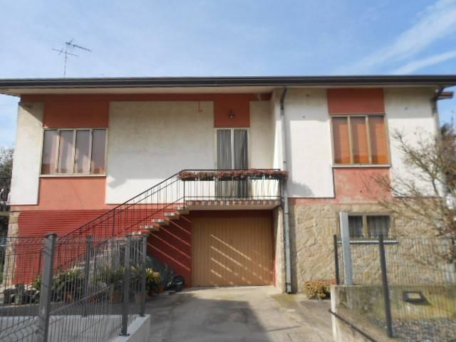 Villa in vendita a Adria RO