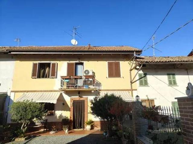 Villa in vendita a Agliano Terme AT