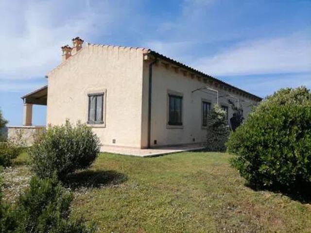 Villa in vendita a Aglientu SS