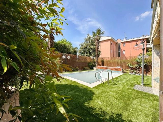 Villa in vendita a Agrate Brianza MB