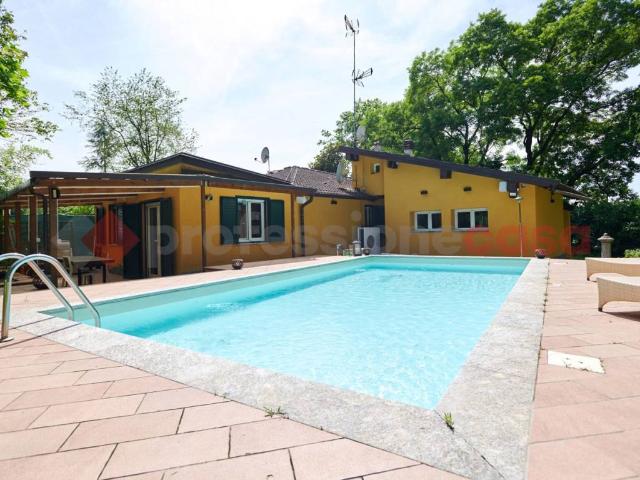 Villa in vendita a Agrate Conturbia NO