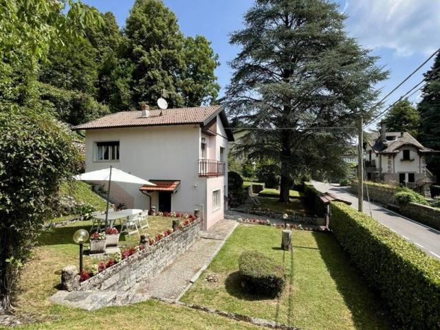 Villa in vendita a Alta Valle Intelvi CO