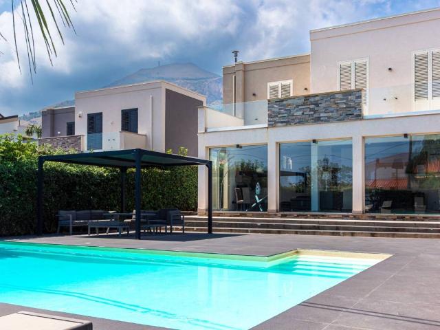 Villa in vendita a Altavilla Milicia PA