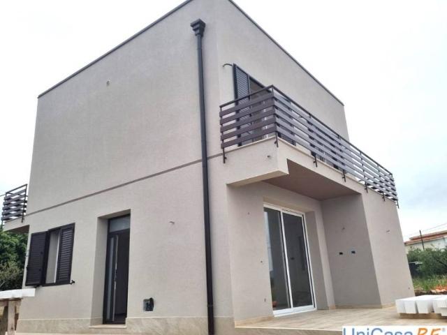 Villa in vendita a Altavilla Milicia PA