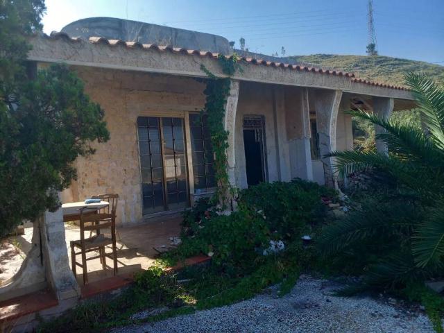 Villa in vendita a Altavilla Milicia PA