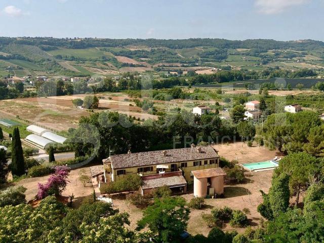 Villa in vendita a Altidona FM
