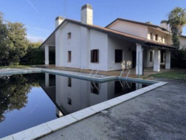 Villa in vendita a Altivole TV