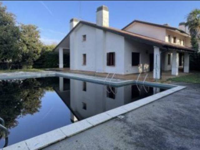 Villa in vendita a Altivole TV