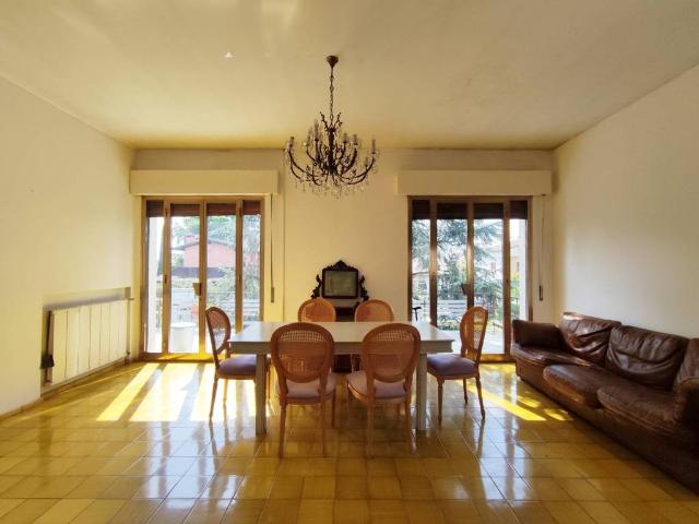 Villa in vendita a Altopascio LU