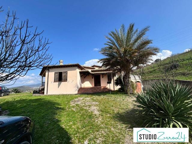 Villa in vendita a Alviano TR