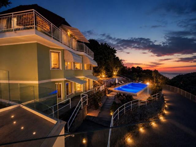 Villa in vendita a Alassio SV
