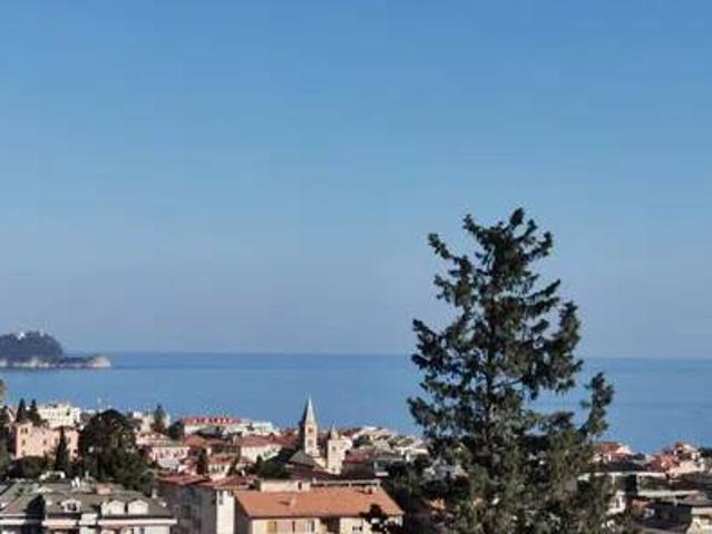 Villa in vendita a Alassio SV