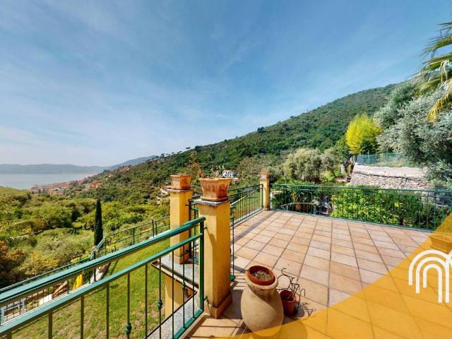 Villa in vendita a Alassio SV
