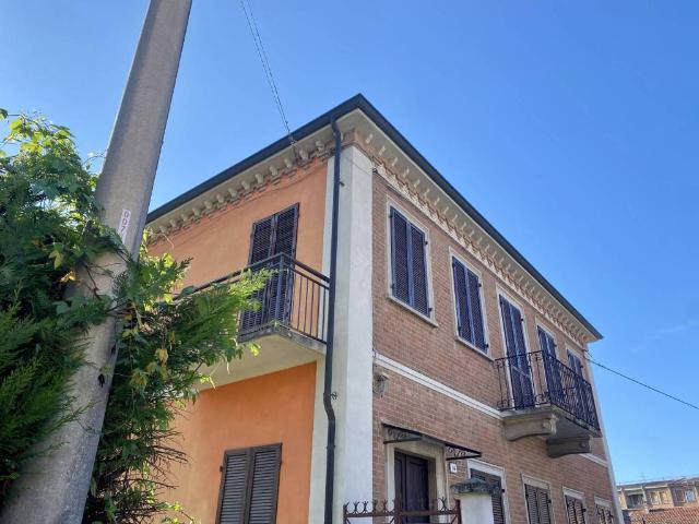 Villa in vendita a Alba CN