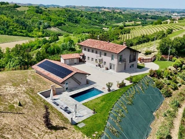 Villa in vendita a Alba CN