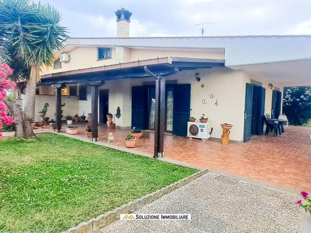 Villa in vendita a Albano Laziale RM