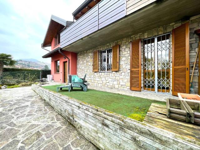 Villa in vendita a Albano Sant'Alessandro BG