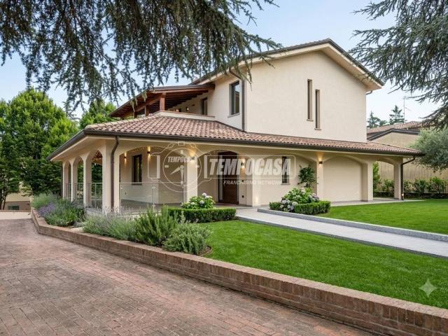 Villa in vendita a Albinea RE
