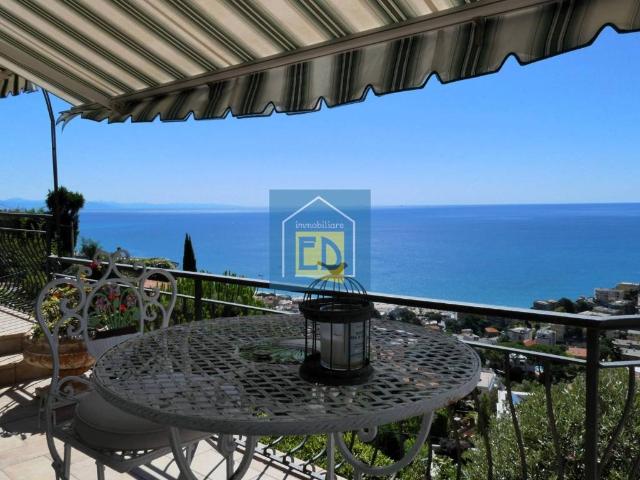 Villa in vendita a Albissola Marina SV