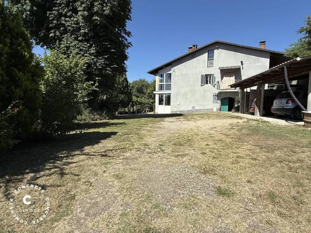 Villa in vendita a Albugnano AT