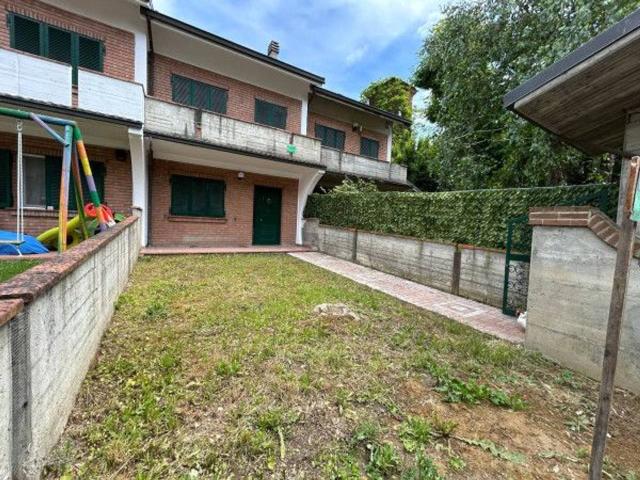 Villa in vendita a Alessandria
