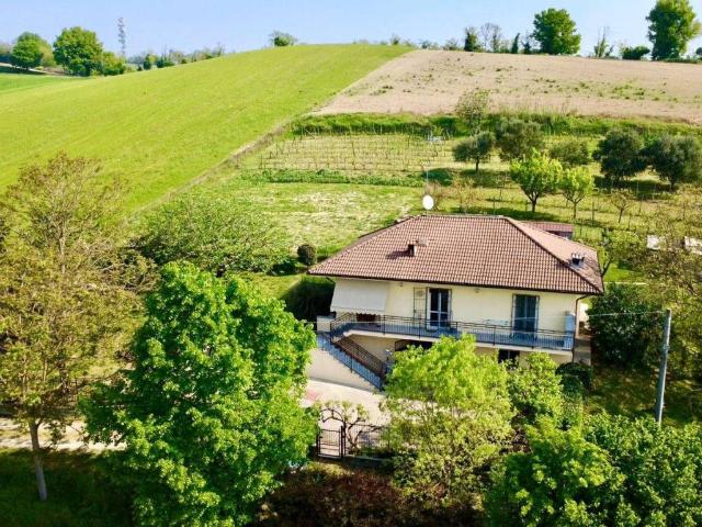 Villa in vendita a Alessandria AL