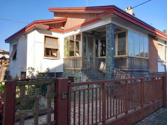 Villa in vendita a Alessandria AL