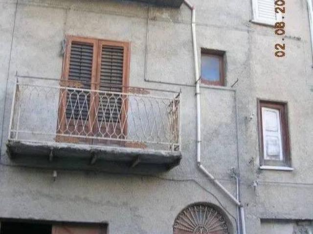 Villa in vendita a Alessandria della Rocca AG