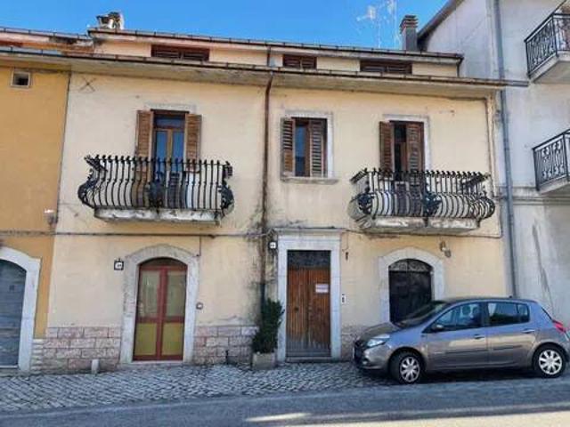 Villa in vendita a Alfedena AQ
