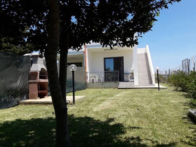 Villa in vendita a Alliste LE