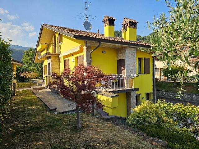 Villa in vendita a Almenno San Salvatore BG