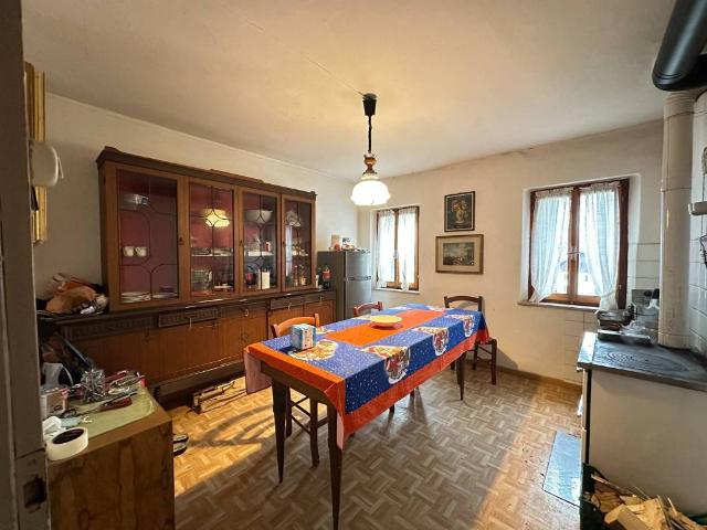 Villa in vendita a Alpago BL