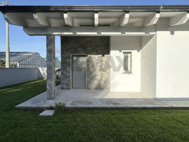 Villa in vendita a Aprilia