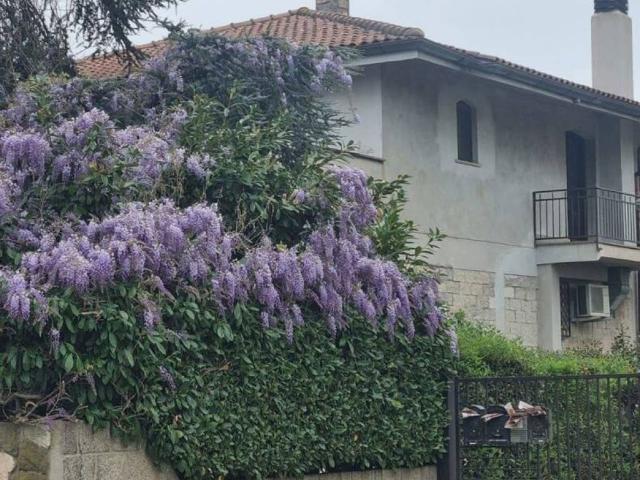 Villa in vendita a Aprilia LT