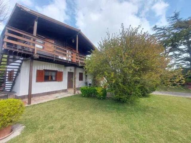 Villa in vendita a Aprilia LT