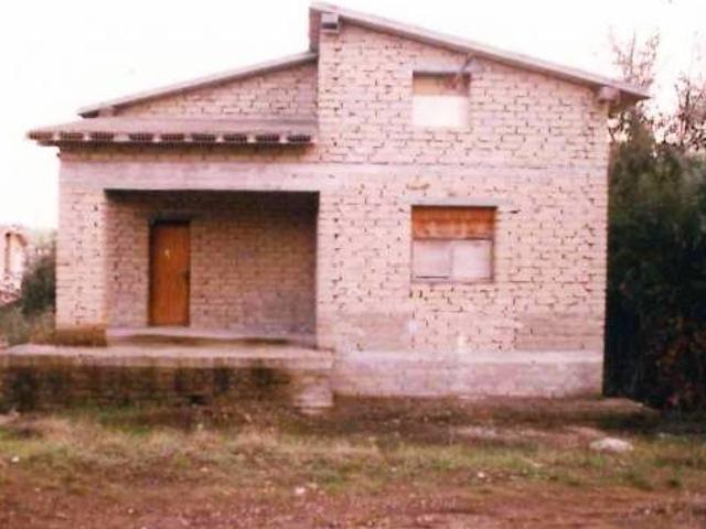 Villa in vendita a Aprilia LT