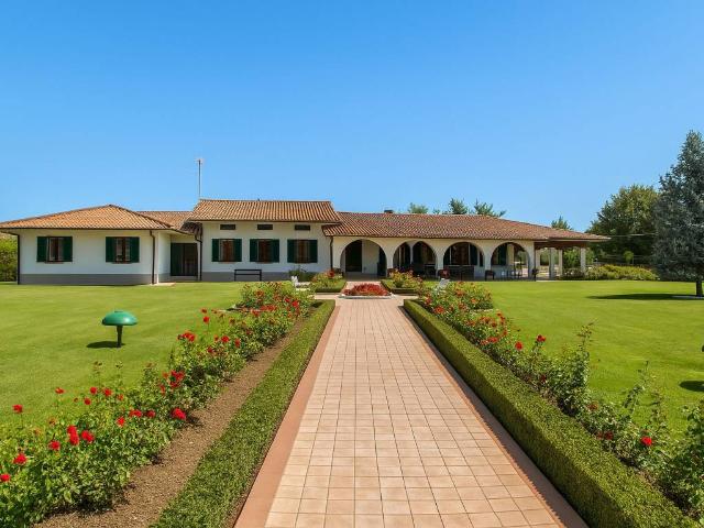 Villa in vendita a Aquileia UD