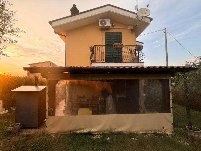 Villa in vendita a Artena RM