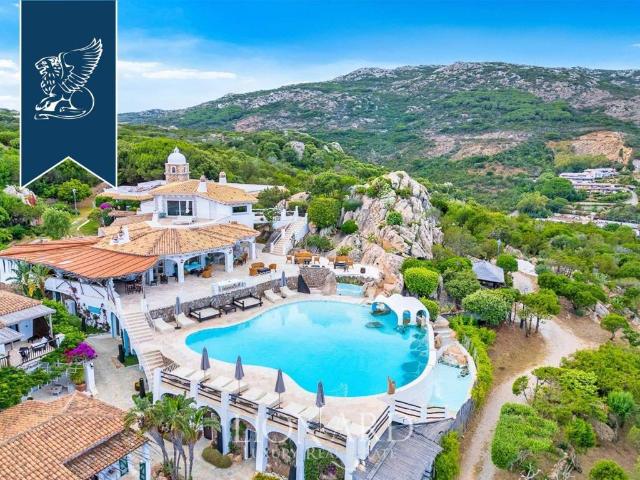 Villa in vendita a Arzachena OT