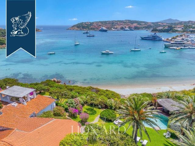 Villa in vendita a Arzachena OT