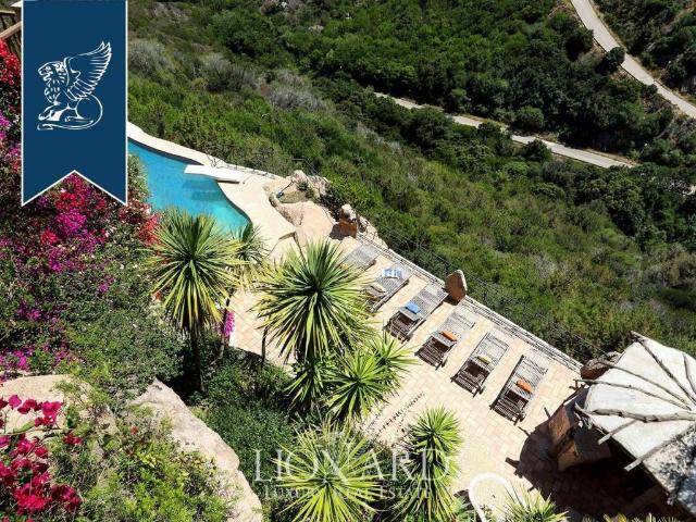 Villa in vendita a Arzachena OT