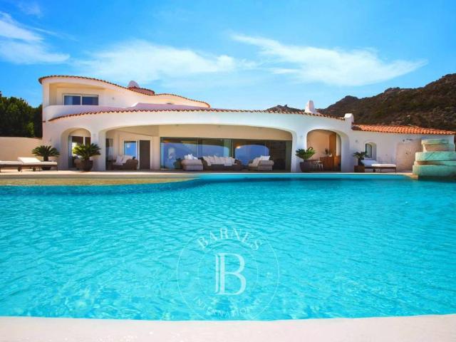 Villa in vendita a Arzachena OT