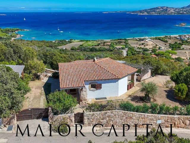 Villa in vendita a Arzachena