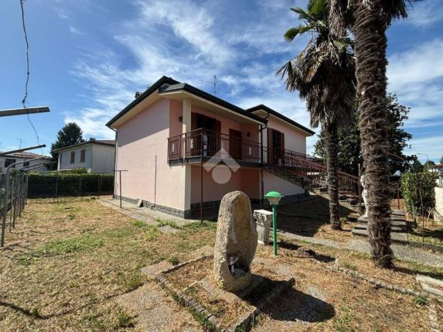 Villa in vendita a Arzago d'Adda BG
