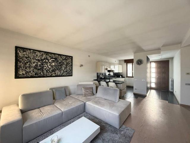 Villa in vendita a Arzago d'Adda BG