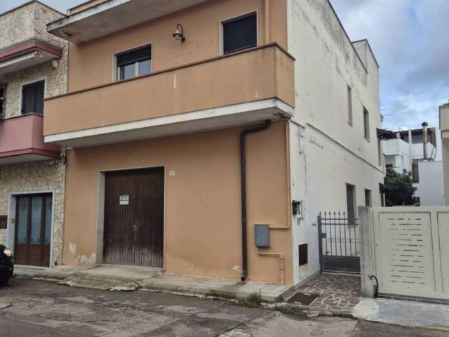Villa in vendita a Aradeo LE